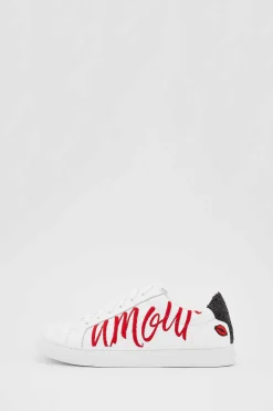Simone